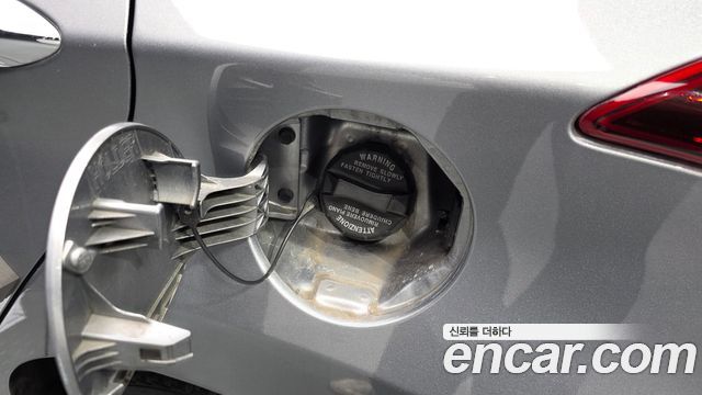 Hyundai AVANTE 2015 — photo 33