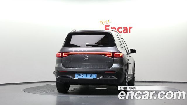 Mercedes-Benz EQB 2023 — photo 4