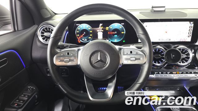 Mercedes-Benz EQB 2023 — photo 19