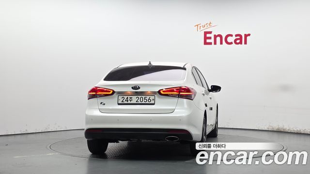 Kia K3 2018 — photo 4
