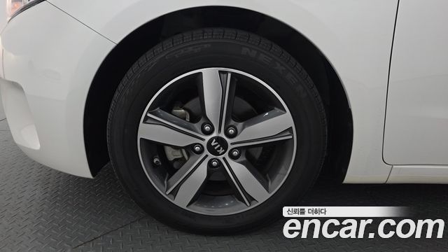 Kia K3 2018 — photo 5