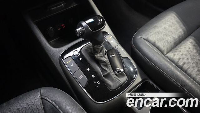 Kia K3 2018 — photo 12