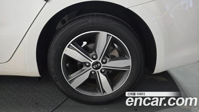 Kia K3 2018 — photo 7