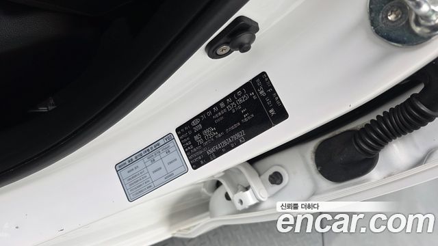 Kia K3 2018 — photo 33