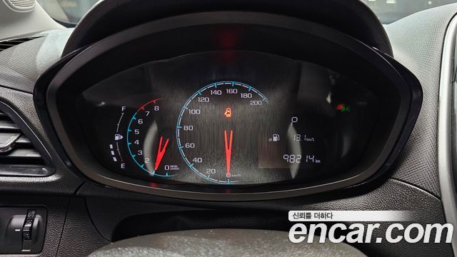 Chevrolet Korea Spark 2018 — photo 11
