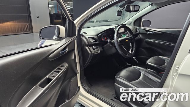 Chevrolet Korea Spark 2018 — photo 13
