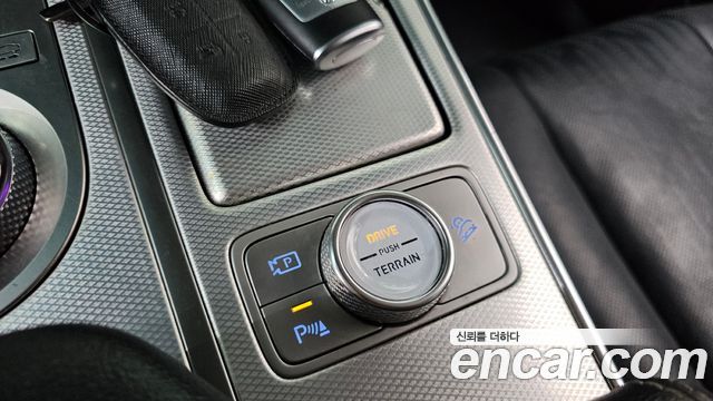 Genesis GV80 2021 — photo 26