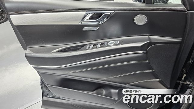 Genesis GV80 2021 — photo 14