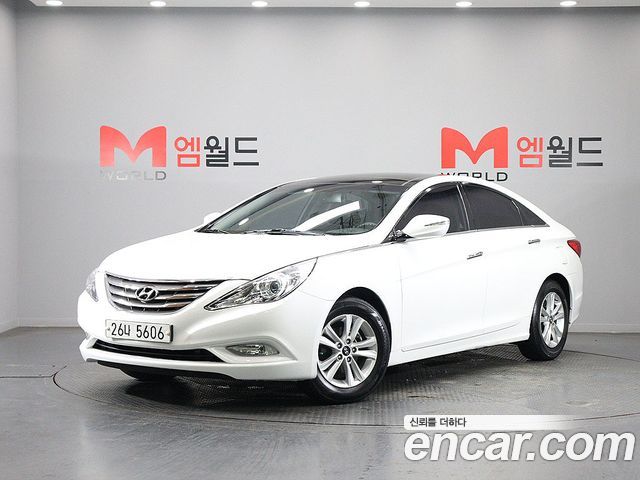 Hyundai Sonata 2012 — photo 1