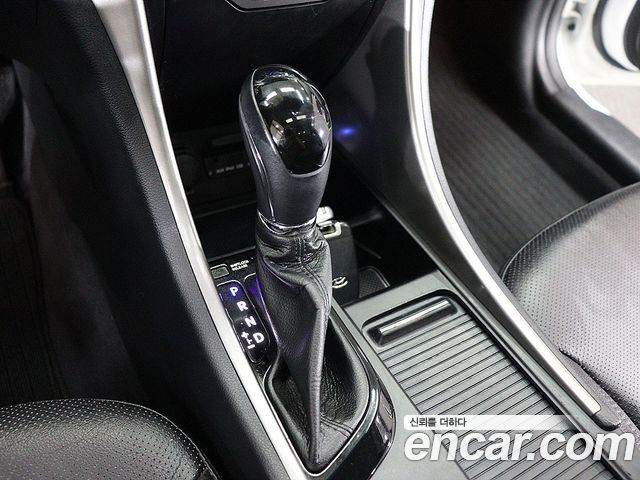 Hyundai Sonata 2012 — photo 12