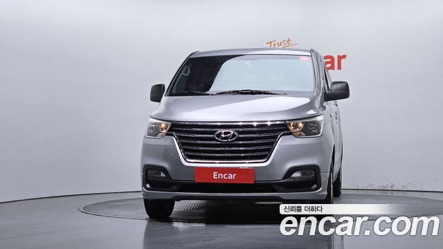 Hyundai Starex 2020 — photo 3