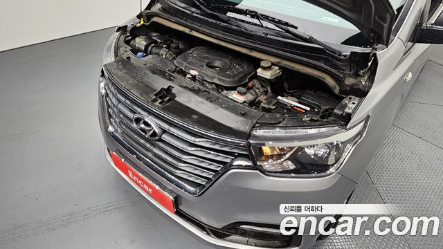 Hyundai Starex 2020 — photo 6