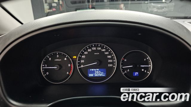 Hyundai Starex 2020 — photo 8