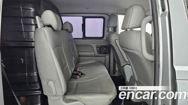 Hyundai Starex 2020 — photo 12