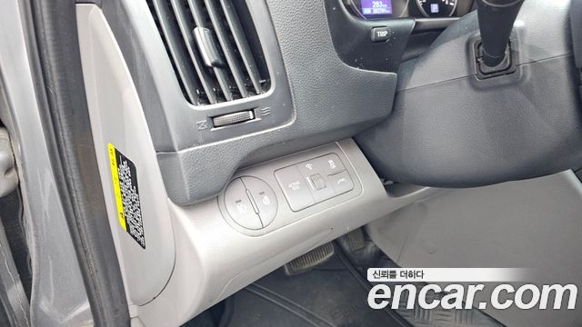 Hyundai Starex 2020 — photo 16