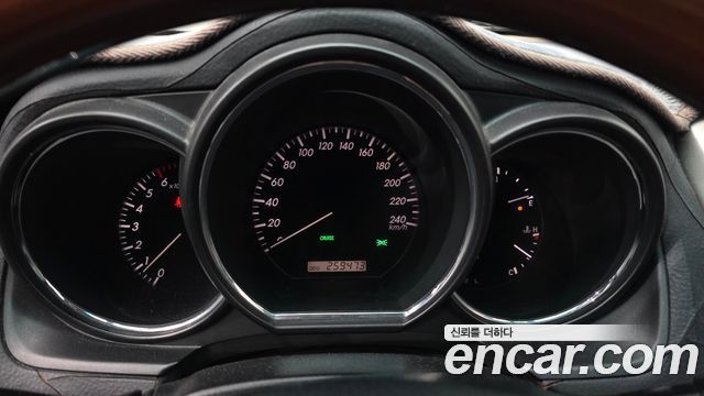 Lexus RX 2005 — photo 8
