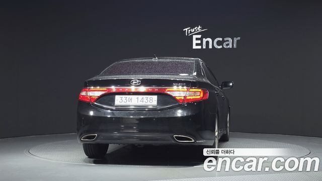 Hyundai Grandeur 2011 — photo 4