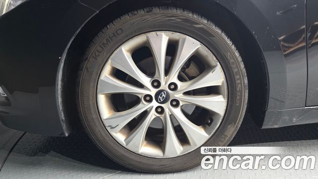 Hyundai Grandeur 2011 — photo 5