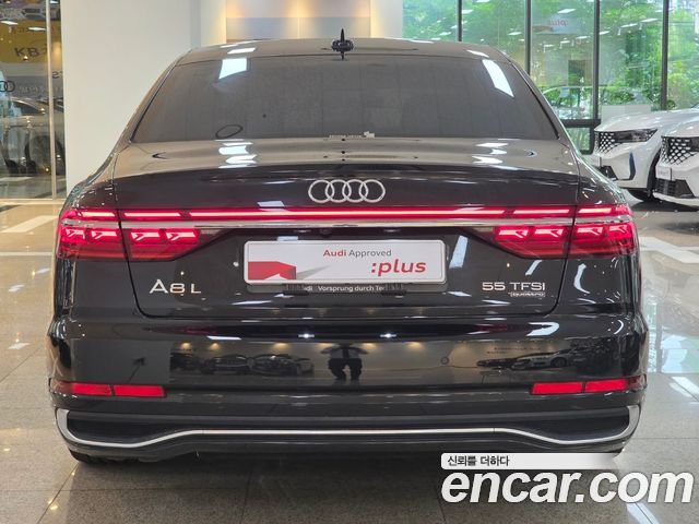 Audi A8 2023 — photo 4