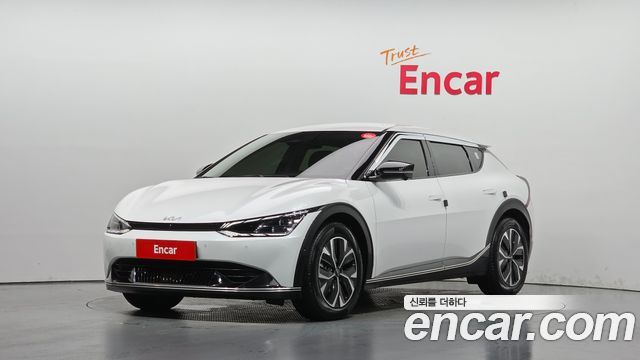 Kia EV6 2023 — photo 1