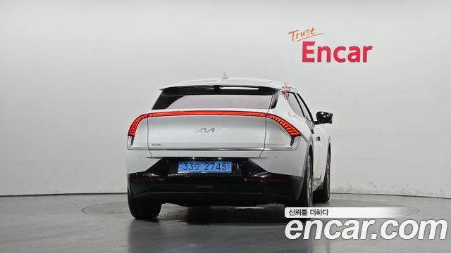 Kia EV6 2023 — photo 4