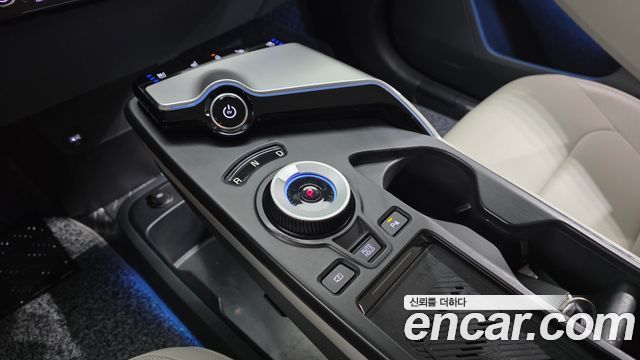 Kia EV6 2023 — photo 12
