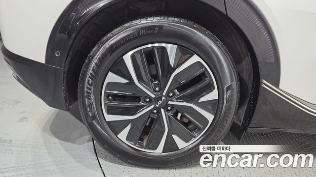 Kia EV6 2023 — photo 7