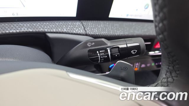 Kia EV6 2023 — photo 30