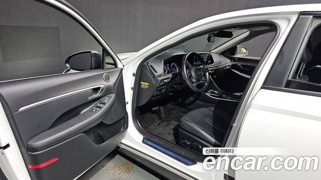 Hyundai Sonata 2020 — photo 13