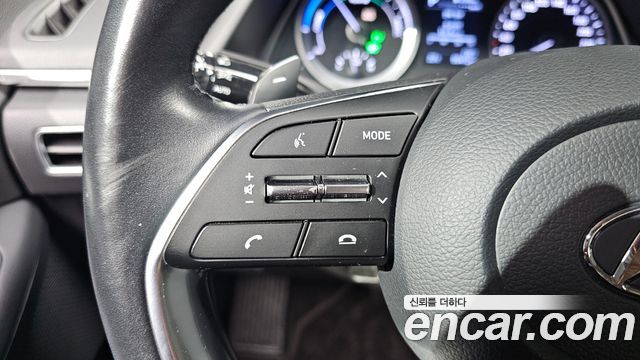 Hyundai Sonata 2020 — photo 24