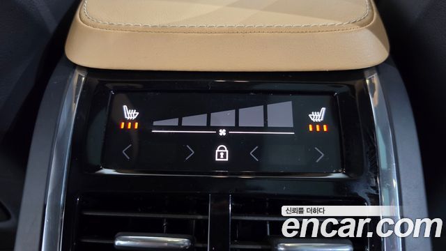 Volvo V90 2023 — photo 22