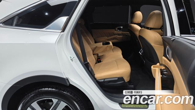 Kia Sorento 2023 — photo 12