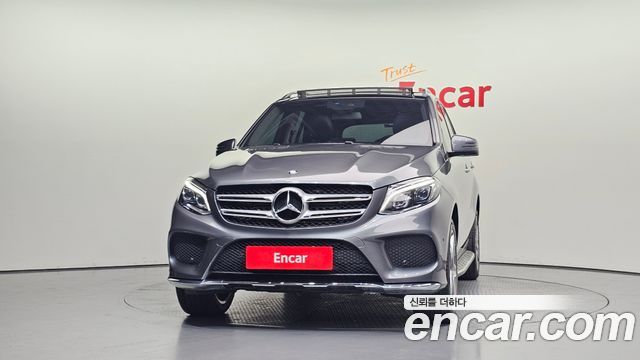 Mercedes-Benz GLE-Class 2017 — photo 3