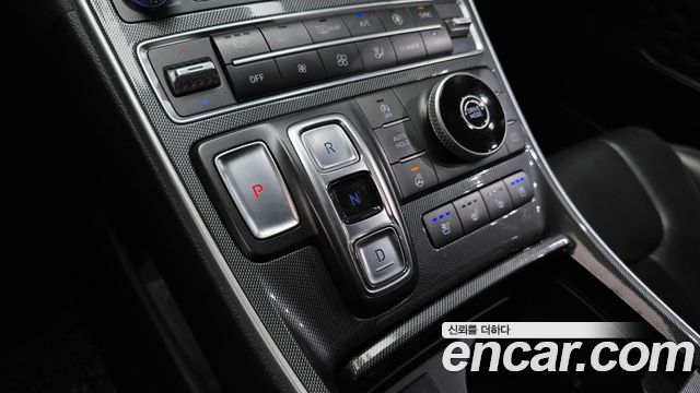 Hyundai Santafe 2021 — photo 9