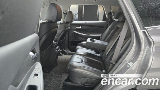Hyundai Santafe 2021 — photo 12