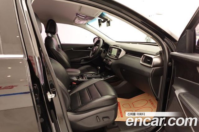 Kia Sorento 2016 — photo 12