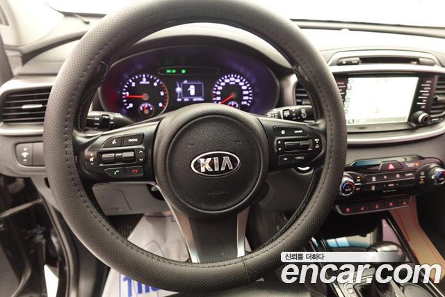 Kia Sorento 2016 — photo 15