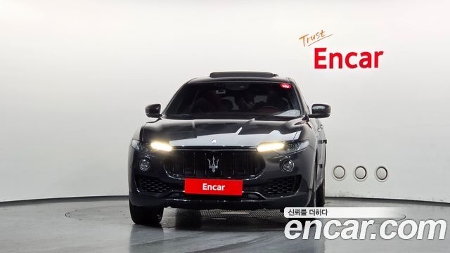 Maserati Levante 2017 — photo 3