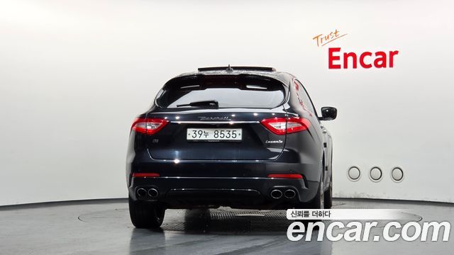 Maserati Levante 2017 — photo 4