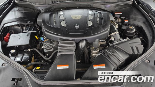 Maserati Levante 2017 — photo 6