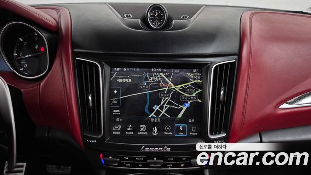 Maserati Levante 2017 — photo 14