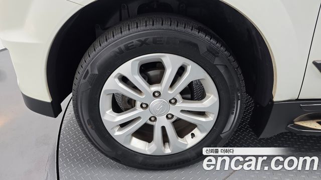 KG Mobility KORANDO 2015 — photo 5
