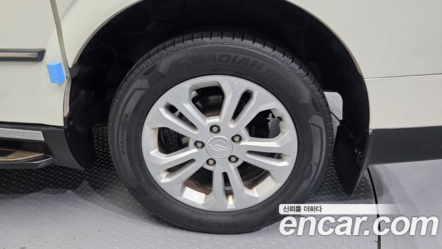 KG Mobility KORANDO 2015 — photo 7