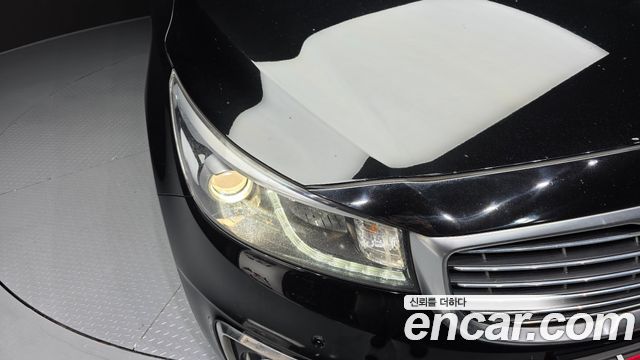 Kia Canival 2017 — photo 8
