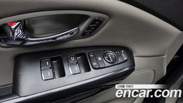 Kia Canival 2017 — photo 27