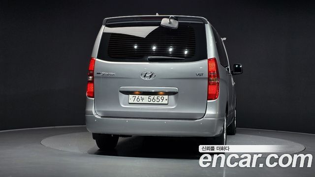 Hyundai Starex 2019 — photo 4