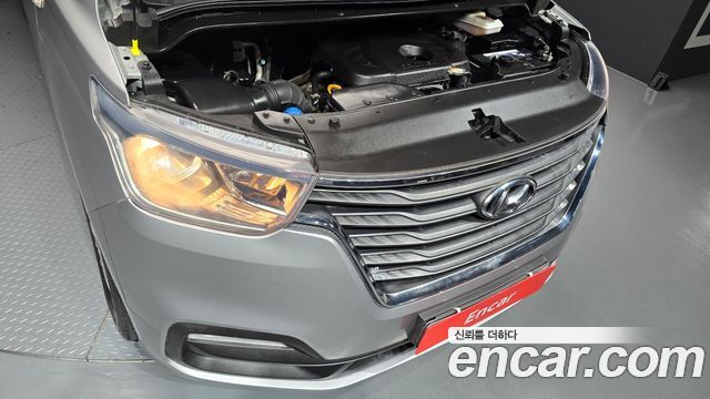 Hyundai Starex 2019 — photo 6