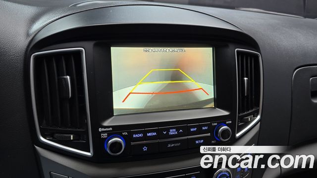 Hyundai Starex 2019 — photo 15