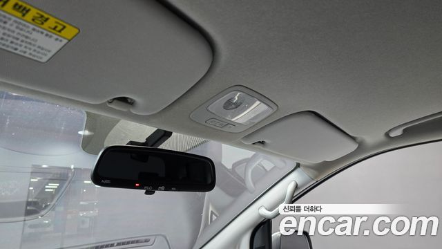 Hyundai Starex 2019 — photo 20