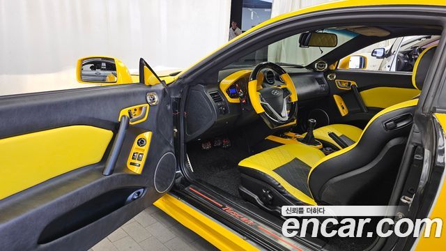 Hyundai Tuscani 2007 — photo 10